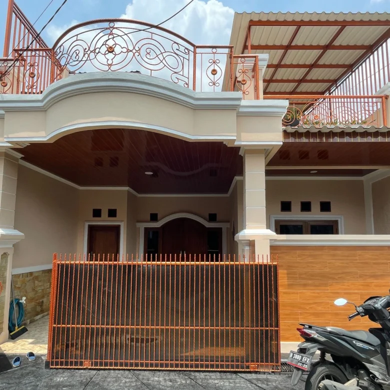 Rumah Second Semi Furnish